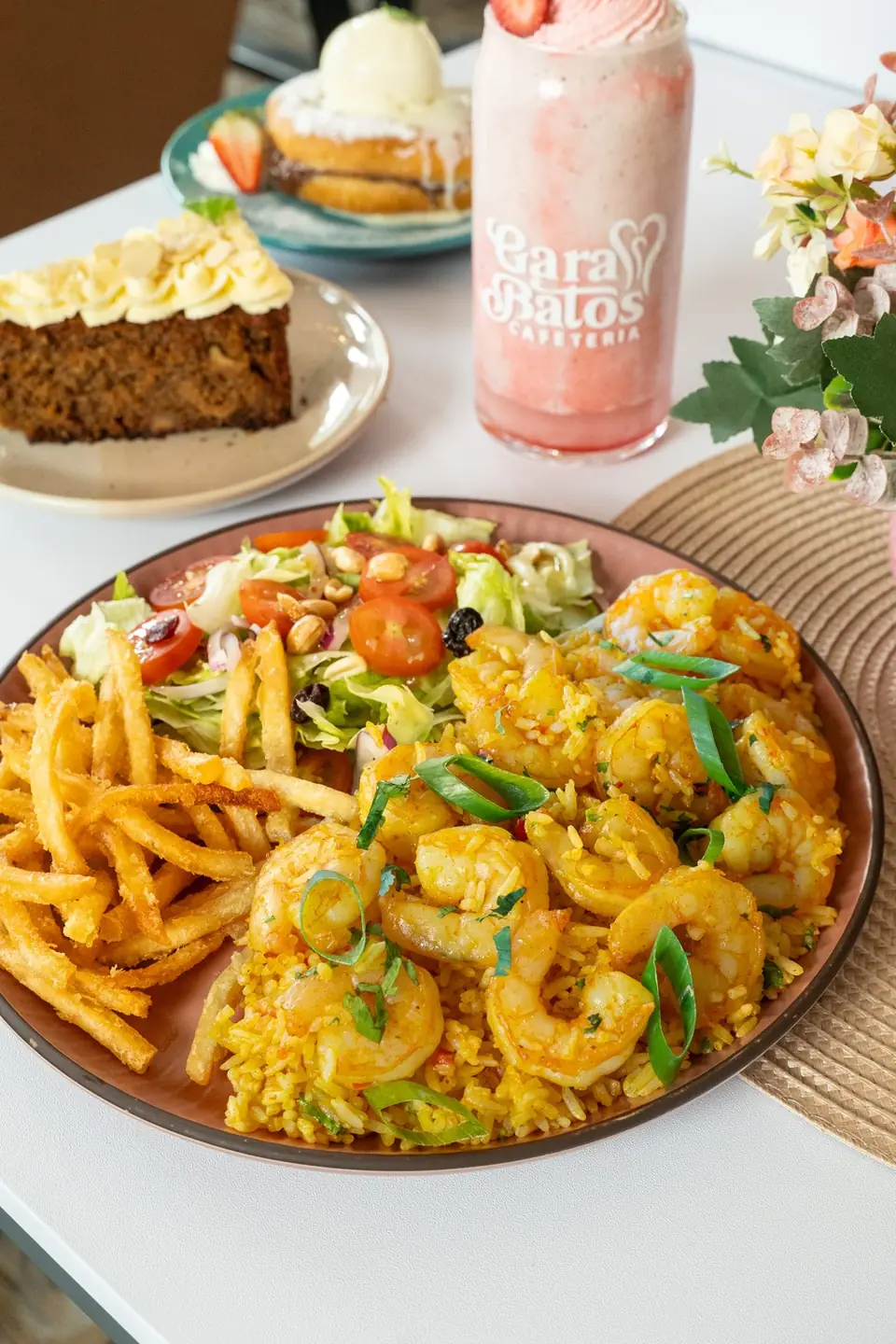 Shrimp rice with fries