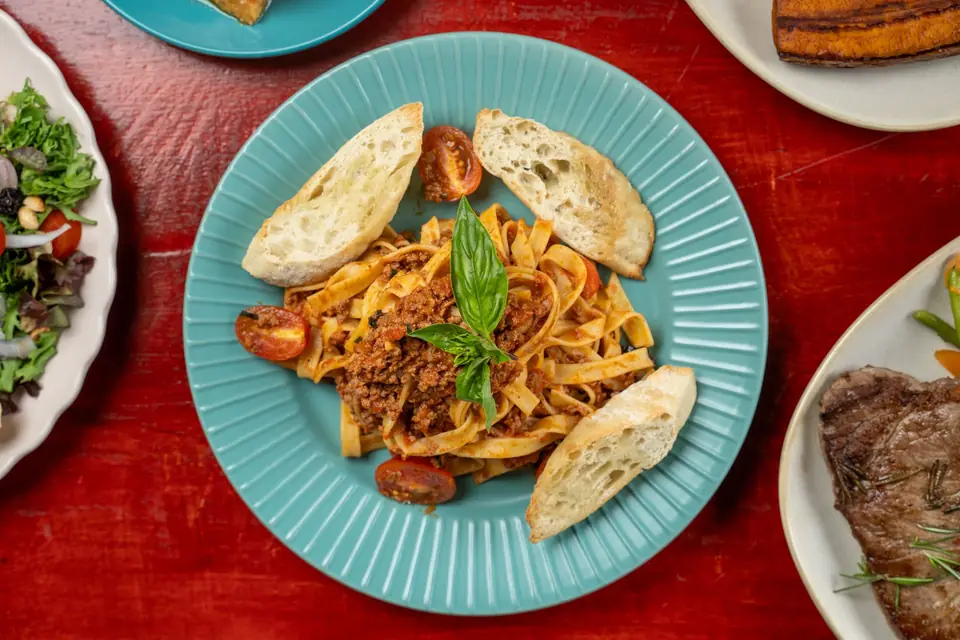Fettuccine Bolognese with garlic bread